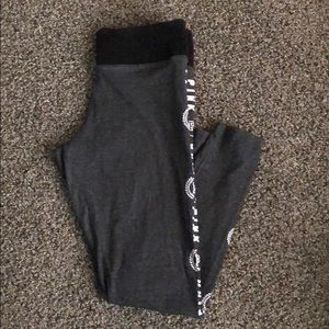 PINK Leggings